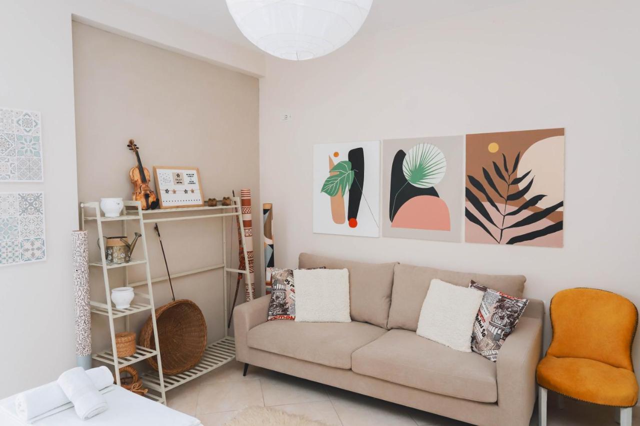 Large Apartment Near The Seaside Boulevard Lungomare Vlorë Extérieur photo